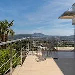 Balcon De Villa *