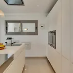 Balcon De Villa